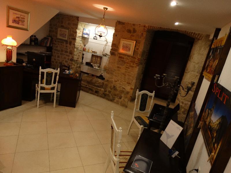 Guesthouse Pjaceta Split Extérieur photo